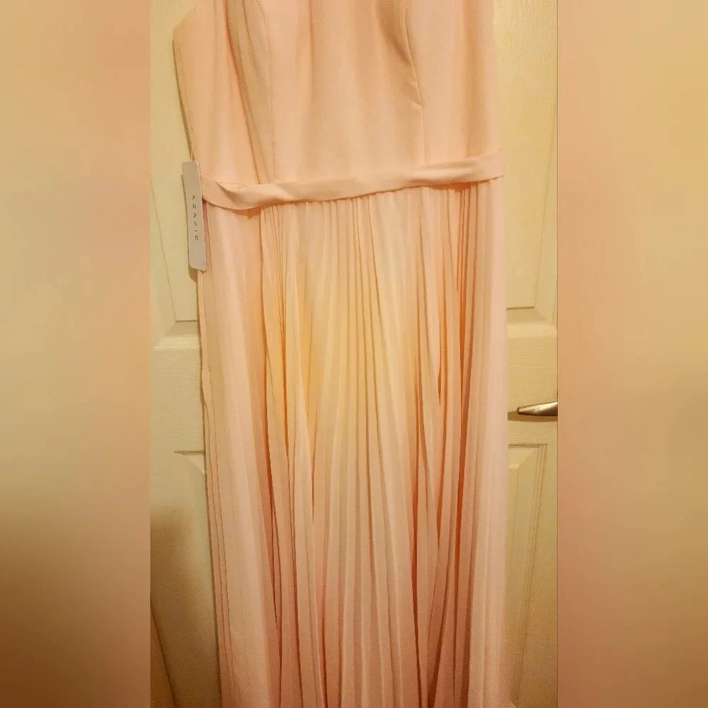 Lindie Dress in Blushing Pink by Azazie, NWT, Sz 12 - Picture 3 of 6